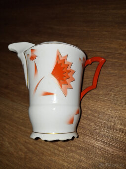 Prodám staré sklo, keramiku, džbán art deco.Matura, Pánek