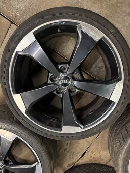 Originál Audi ROTOR příplatkové z RS3 8,5j a 8,0j R19