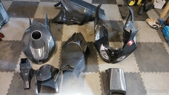 Bmw S1000rr laminaty kapoty carbon