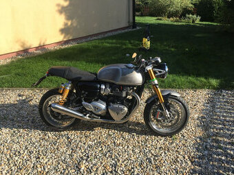 Nádrž Triumph Thruxton 1200