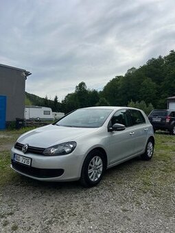 Volkswagen Golf VI