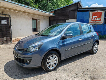 benzínový Renault Clio 1.6   65000km  jeden majitel