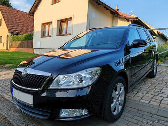 benzínová Škoda Octavia 2 Faceli 1.6 Mpi 115000km bez koroze - 1