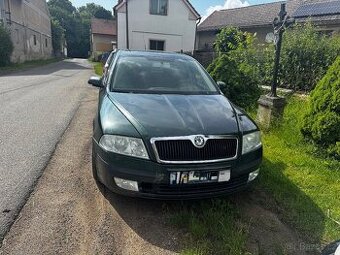 Škoda Octavia II 2.0 TDI 103 kW – na opravu nebo na díly