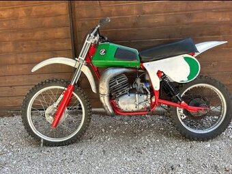 ČZ 250 rok 1976 motokross