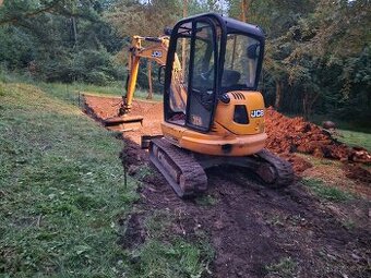 JCB 8035zts