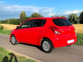 Hyundai i20 , r.v. 2013, 1.MAJITEL , 113 000 KM, původ ČR