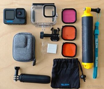 GoPro Hero 10 Black s příslušenstvím