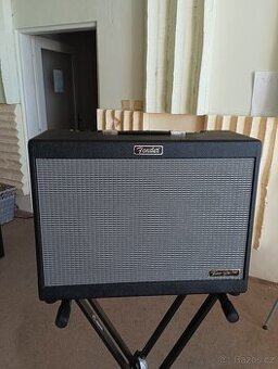 Fender Tone Master FR-12 Kytarový reprobox
