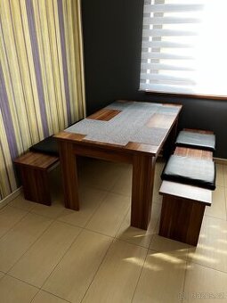 Jidelni stul 160x90