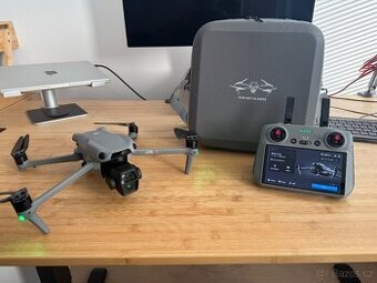 DJI Air 3s + DJI RC2
