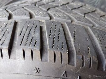 Zimní pneu Dunlop 205/55/16