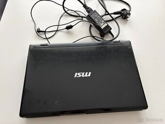 Notebook MSI CX600x na díly