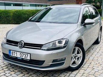 Volkswagen Golf 1.2TSI 77KW MANUÁL VÝHŘEV KAMERA HIGHLINE