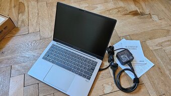 ASUS ExpertBook P5 258V 32GB 1TB 14" 144Hz 2.5K IPS