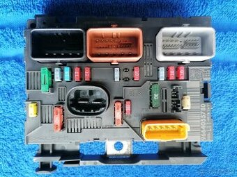 Peugeot - Citroen BSM  L11-00 9664055780