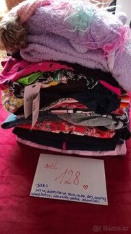 Balík vel.128 holčička