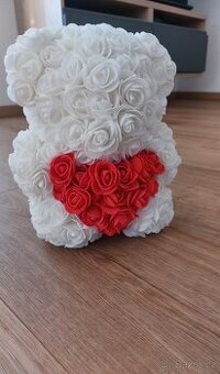 Růžičkový medvídek