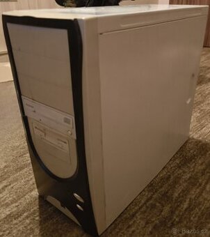 Stolní / herní pořítač