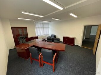 Kancelář ředitele+kanc.zástupce,zasedačka,sekretariát nové