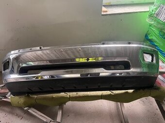 Dodge RAM přední nárazník