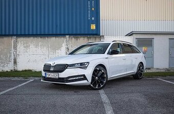 Škoda Superb Combi 2.0 TDI Sportline 4x4 DSG