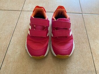 Botasky vel. 31 a bačkory vel. 34