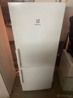 Lednice Electrolux