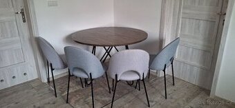 prodám jidelní stůl