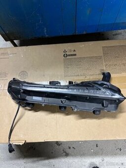 Pravé denní LED světlo / blinkr Lexus NX300  81610-78040