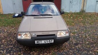 ŠKODA FAVORIT 1988
