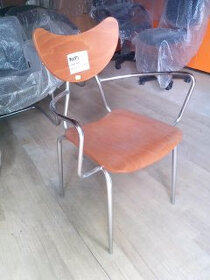 Židle-polokřeslo jídelní kov.s dř.sedákem a opěrákem (překli