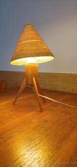 Lampička a nástěnné svítidlo Pokrok Žilina