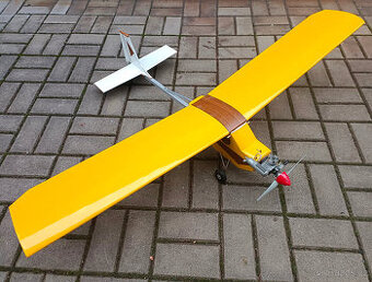 Starší ale nové nelétané rc letadlo nový motor ASP 15 Ultra