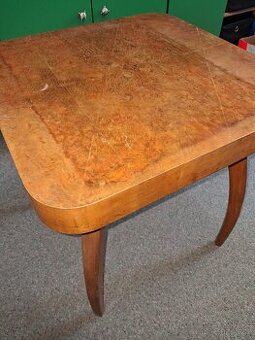 Stolek Halabala pavouk