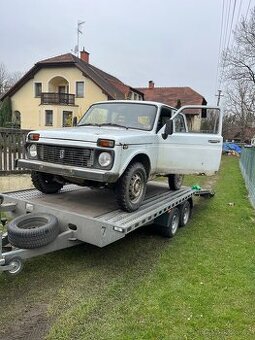 Lada Niva 1,7i