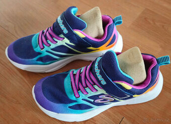 Dívčí tenisky Skechers