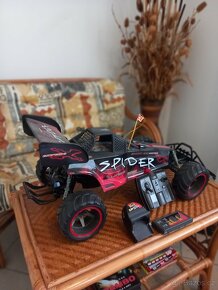 RC model Spider