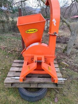 Štěpkovač za traktor zn. Dabaki