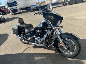 Suzuki Intruder 1500 VLC – legenda na prodej - 1
