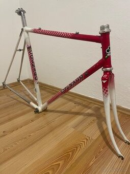 Rám Colnago rok.1984 velikost 56(origo lak i polep)