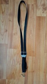Popruh na saxofon nebo klarinet