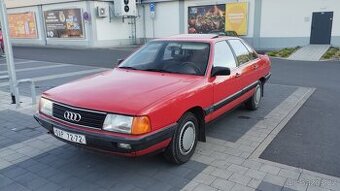 Audi 100 C3 1986 1.8 pěkný stav bez koroze