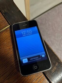 Apple iPhone 3GS 8GB