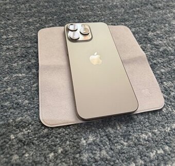 iPhone 15 Pro Max 256GB TOP STAV, ZÁRUKA