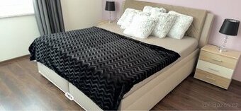 Sestava postel Boxspring (šířka 180 cm) + 2 noční stolky