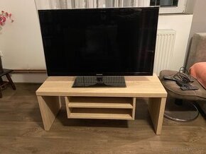 TV stolek