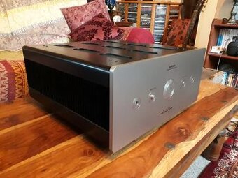 Sugden Sapphire FBA-800 - 1