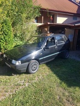 Fiat uno logo 1,4i