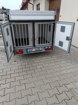 Přívěsný vozík na přepravu psů 4 box